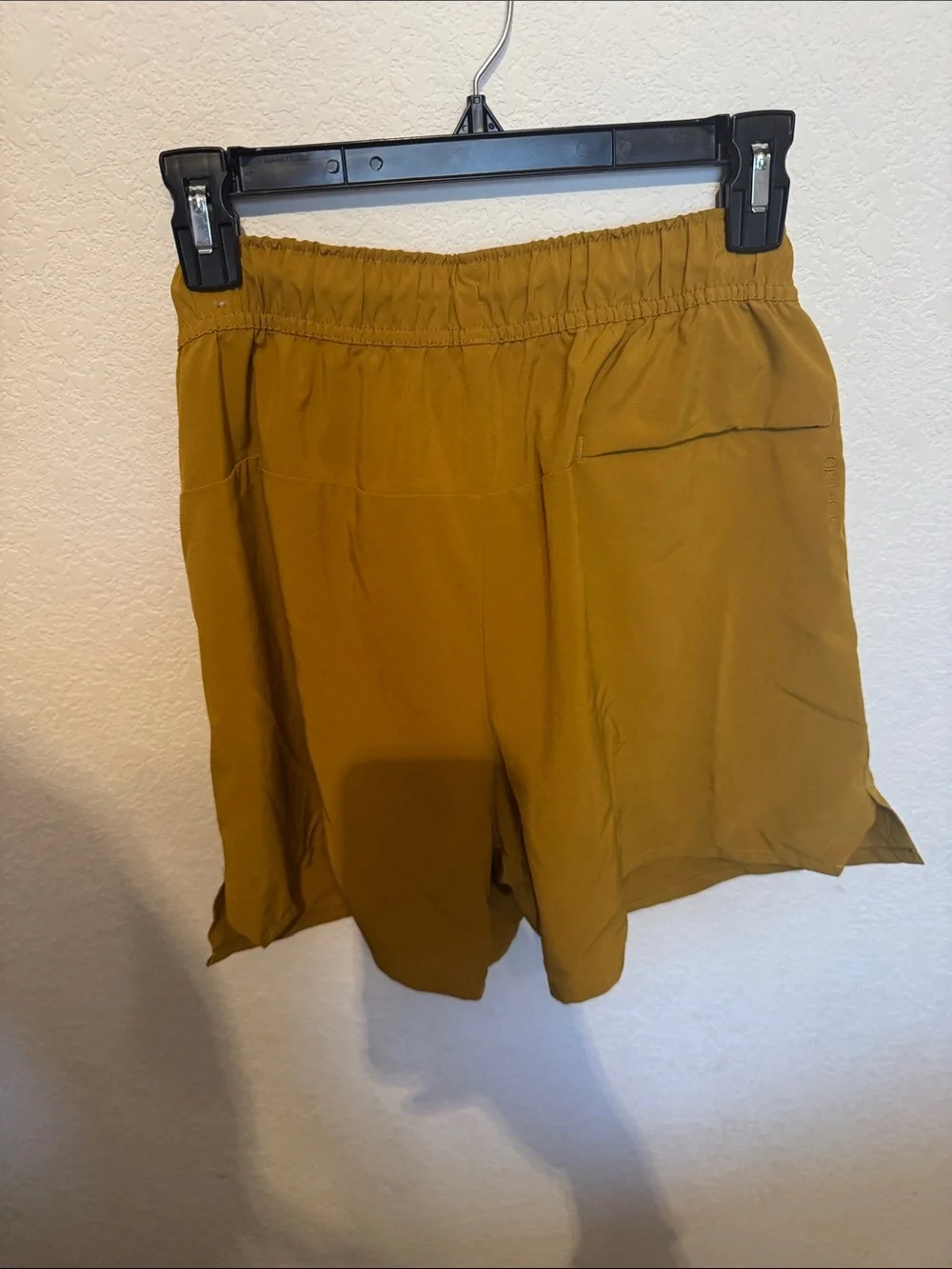 Nike Men’s Mustard Athletic Shorts